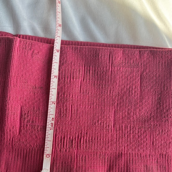 Pink Activewear Set - Picture 11 of 11